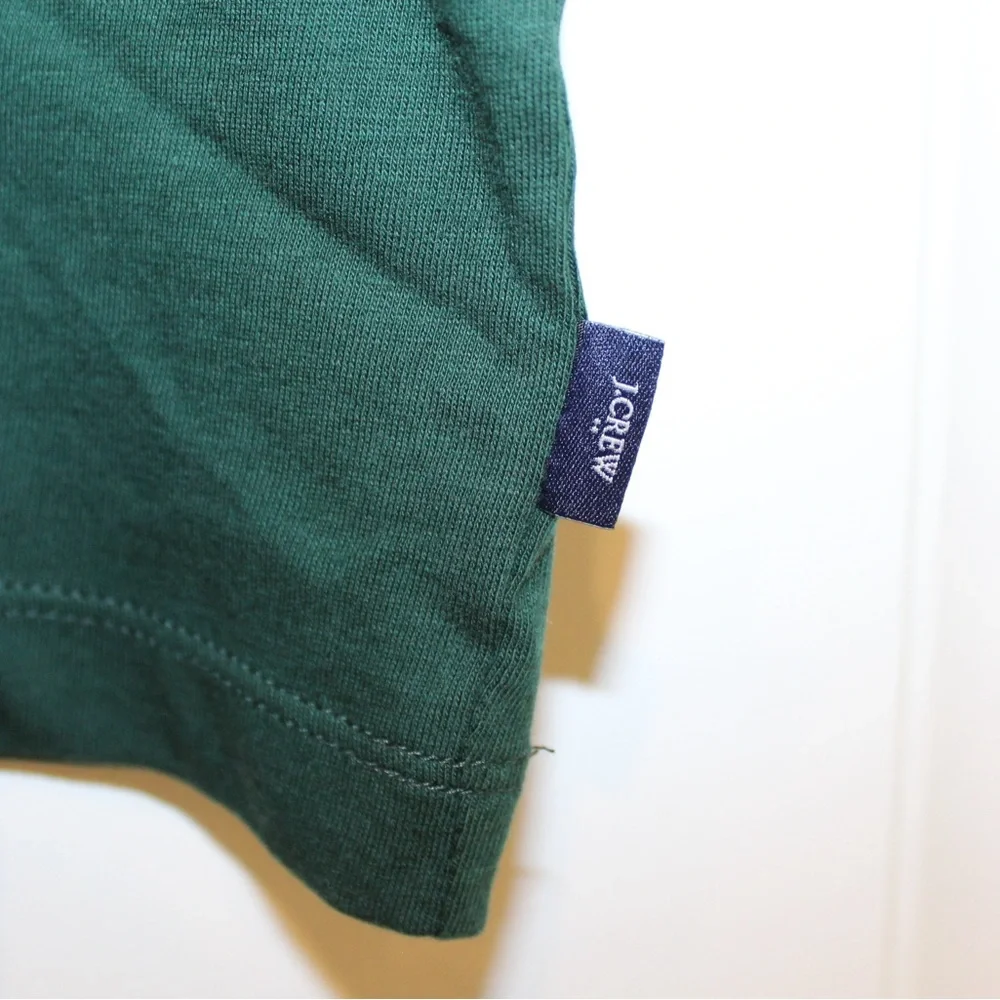 J. Crew Christmas golf cart T-shirt (men’s S) (NWT)